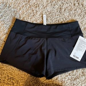NWT Lululemon Run Times Short II